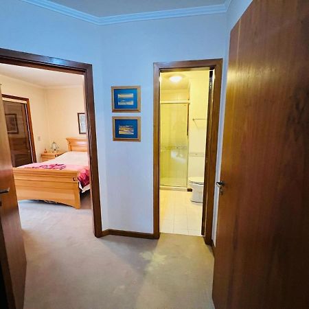 Mrg- Colonial 2D - 200 Mts Da Rua Torta Apartment Gramado Luaran gambar
