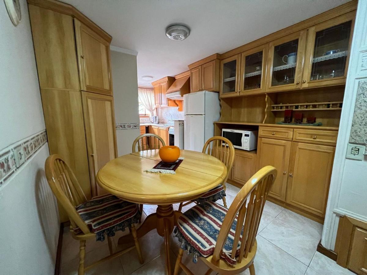 Mrg- Colonial 2D - 200 Mts Da Rua Torta Apartment Gramado Luaran gambar